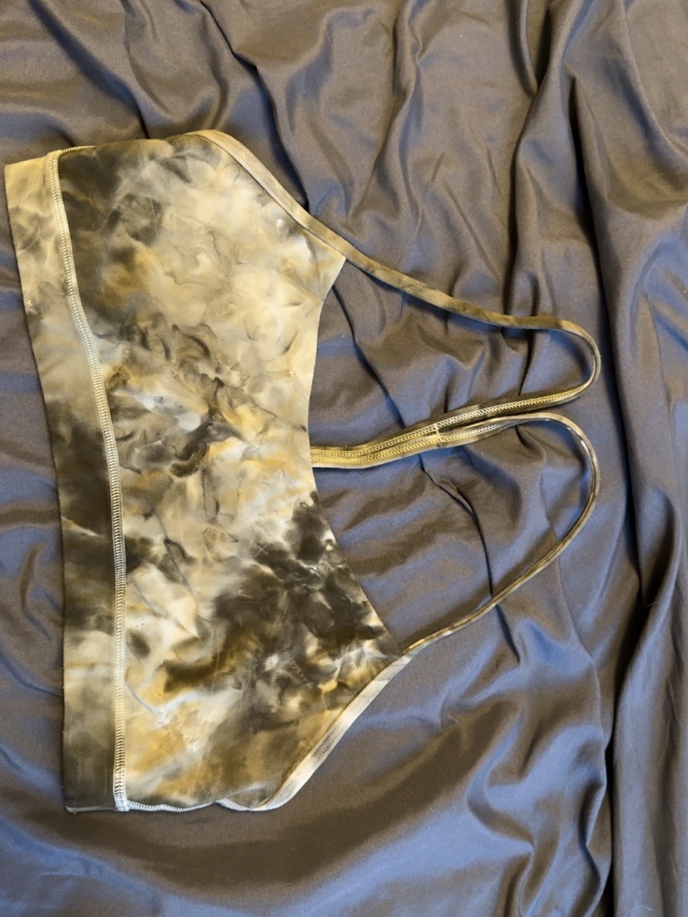 lululemon athletica Tie-Dye Bandeau in Olive and Cream